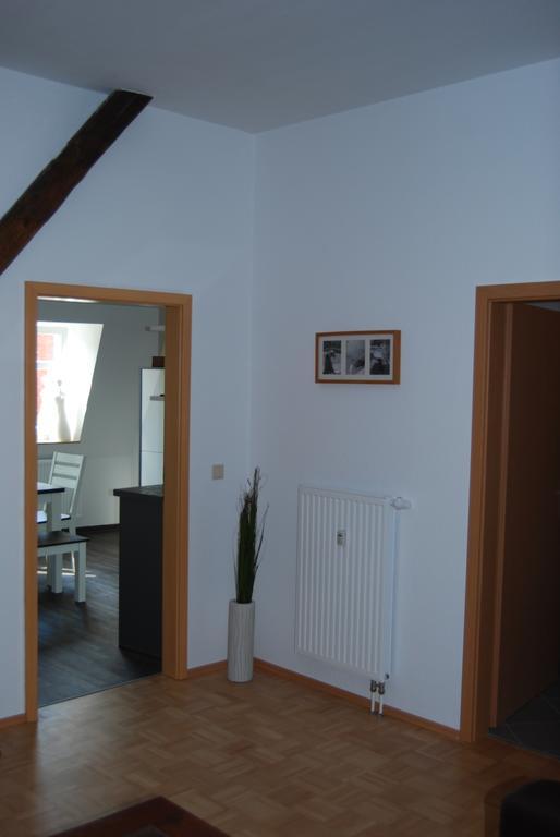 B2-Ferienwohnung Erfurt Pokoj fotografie