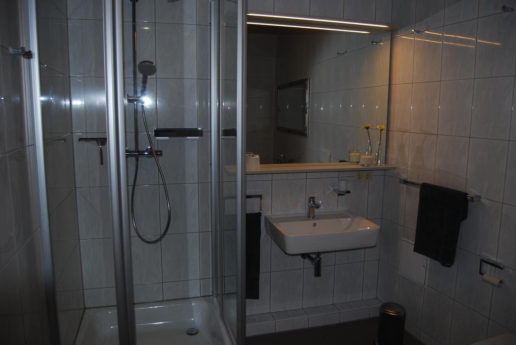 B2-Ferienwohnung Erfurt Pokoj fotografie
